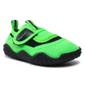 Na zdjęciu buty do wody dla dziecka